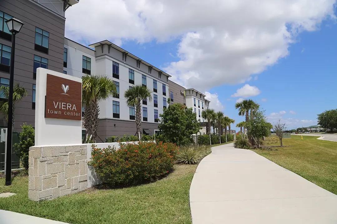 Viera Town Center streetscape with sidewalk and nearby road access